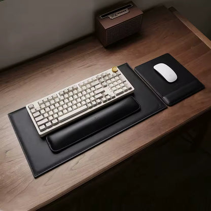 Tapis de Bureau en Cuir Cirhide Première Couche – Repose-Poignet & Protection Clavier Haut de Gamme pour le Professionnel