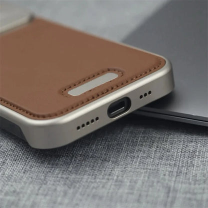 Étui de téléphone magnétique en cuir et alliage d'aluminium pour iPhone 16