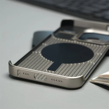 Étui de téléphone magnétique en cuir et alliage d'aluminium pour iPhone 16